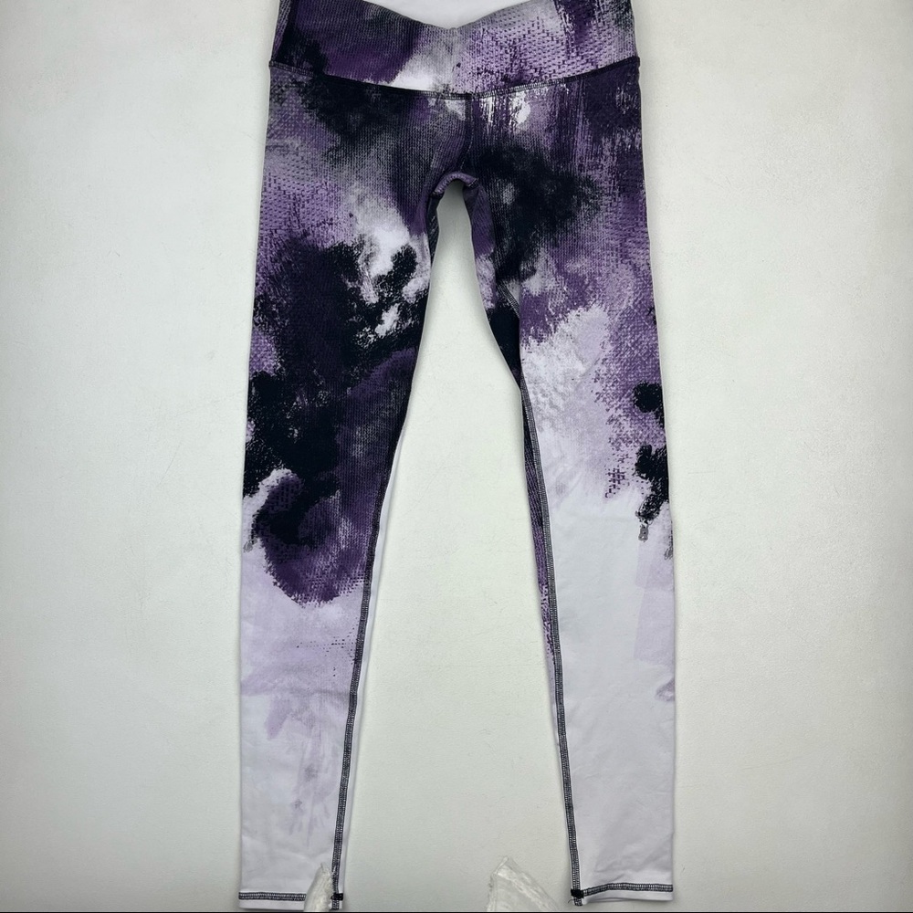 ALO Yoga Airbrush Purple Smoke Printed Leggings - Picture 3 of 9